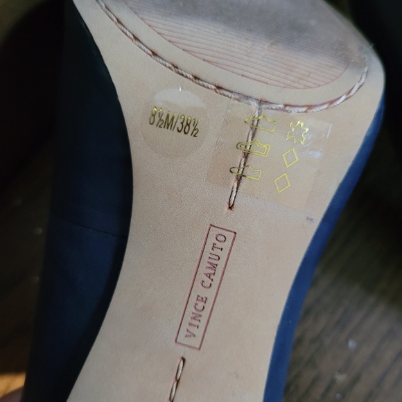 Vince Camuto soft blue leather US8.5 - Picture 2 of 4